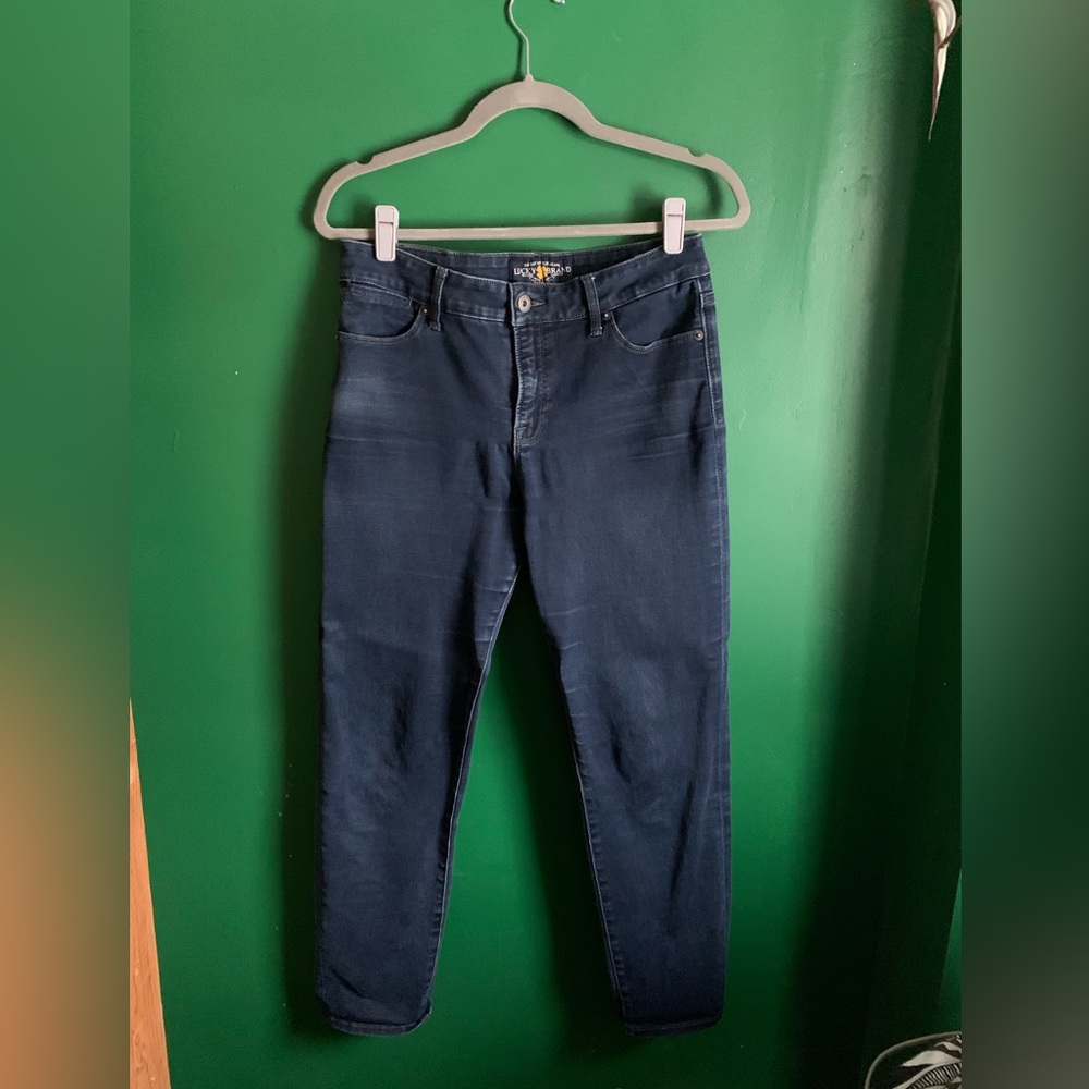 Lucky Brand size 29 stretch blue skinny jeans